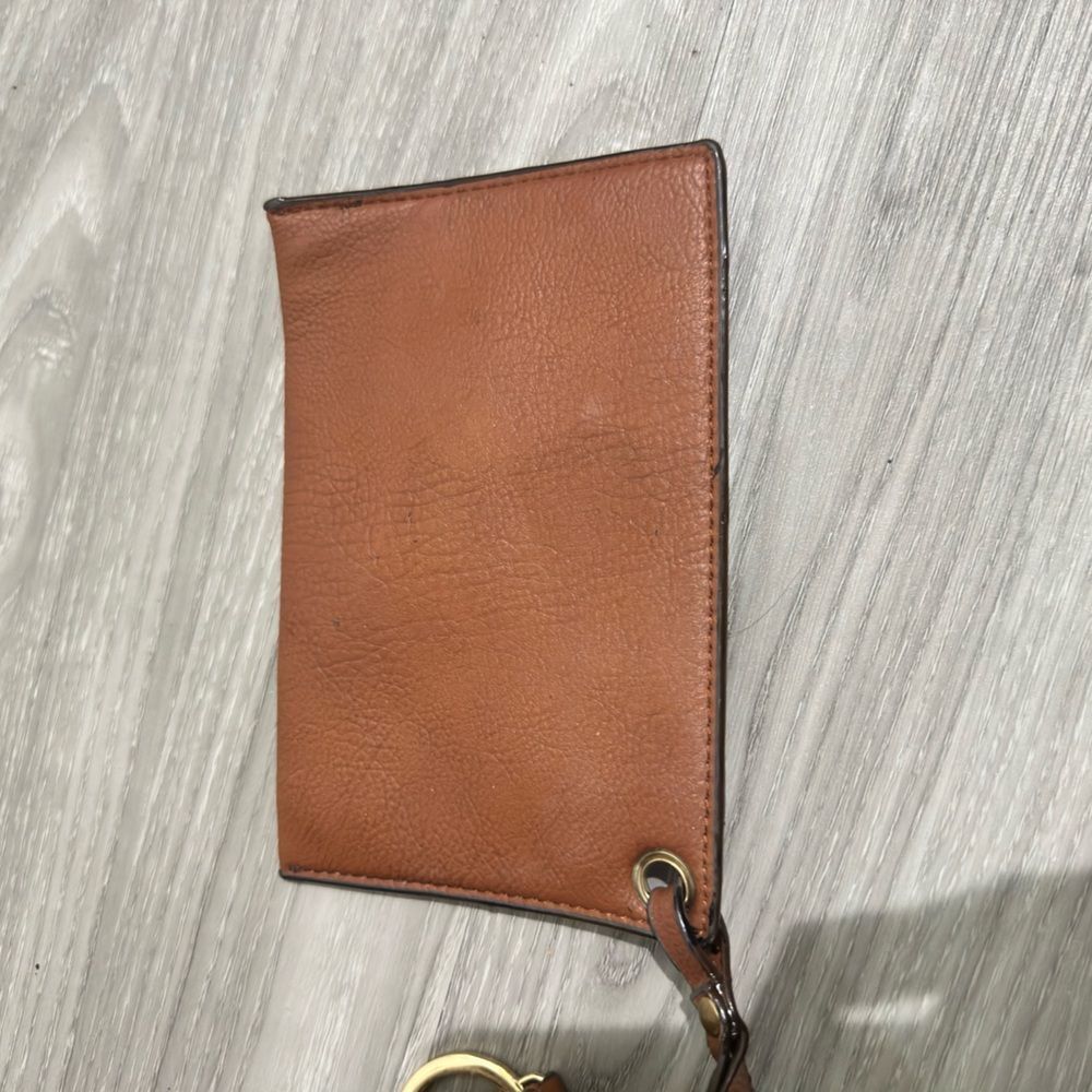 Michael Kors Elegant Brown and Tan Tote - Picture 10 of 11